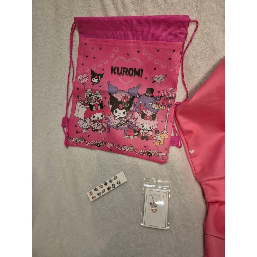 Hello Kitty & Friends Pink Pullover Hoodie & Accessories Bundle - Picture 3 of 6